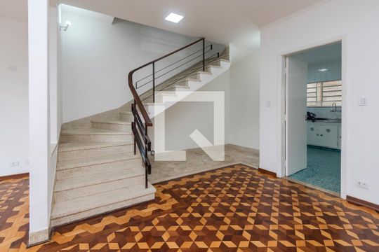 Sala de casa à venda com 4 quartos, 150m² em Santo Amaro, São Paulo
