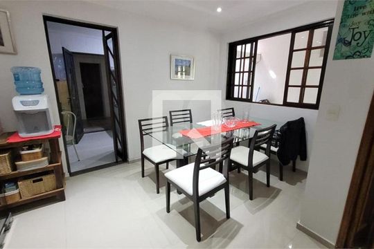 Casa de Condomínio à venda com 3 quartos, 122m² em Vila Campo Grande, São Paulo