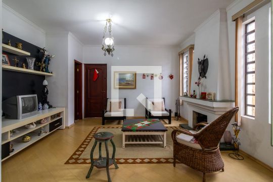 Sala de casa de condomínio à venda com 4 quartos, 279m² em Chácara Santo Antônio (Zona Sul), São Paulo