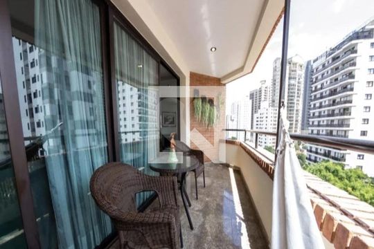 Apartamento à venda com 4 quartos, 220m² em Santana, São Paulo