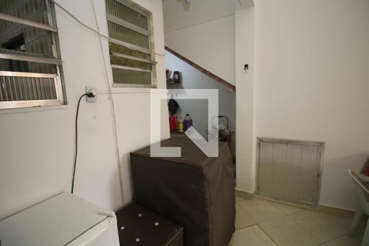 Área de Serviço de casa para alugar com 1 quarto, 60m² em Irajá, Rio de Janeiro