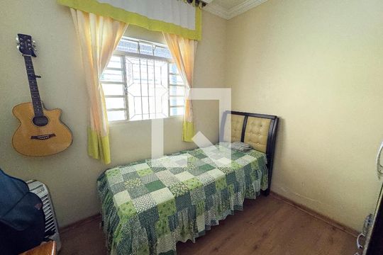 Quarto de casa à venda com 2 quartos, 280m² em Fonte Grande, Contagem