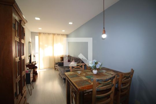 Sala de apartamento à venda com 1 quarto, 50m² em Jacarepaguá, Rio de Janeiro