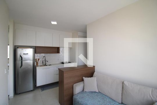 Apartamento para alugar com 2 quartos, 36m² em Parada Inglesa, São Paulo