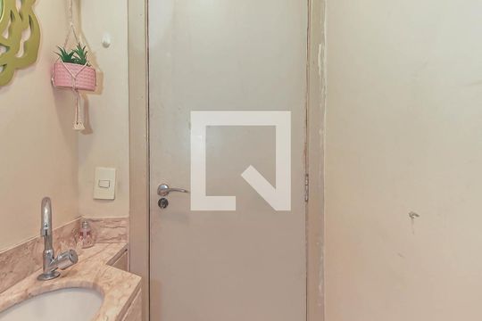 Lavabo de casa de condomínio à venda com 3 quartos, 96m² em Vila Guarani (zona Sul), São Paulo