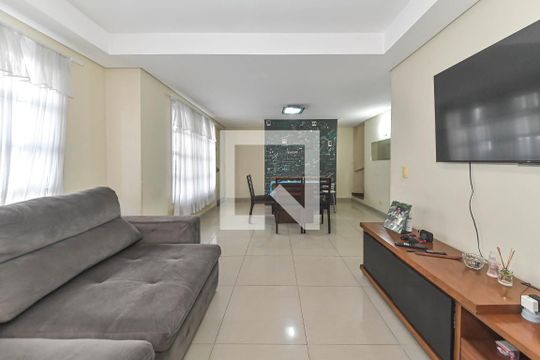 Sala de casa de condomínio à venda com 3 quartos, 96m² em Vila Guarani (zona Sul), São Paulo