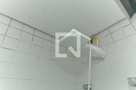 Banheiro Social de casa de condomínio à venda com 3 quartos, 96m² em Vila Guarani (zona Sul), São Paulo