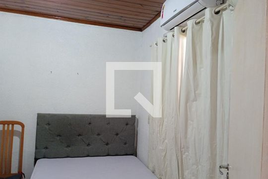 Quarto de casa à venda com 3 quartos, 130m² em Rio Branco, Canoas
