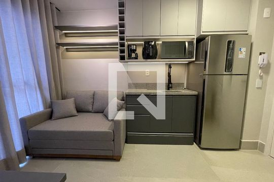 Cozinha de apartamento à venda com 1 quarto, 25m² em Vila Butantã, São Paulo