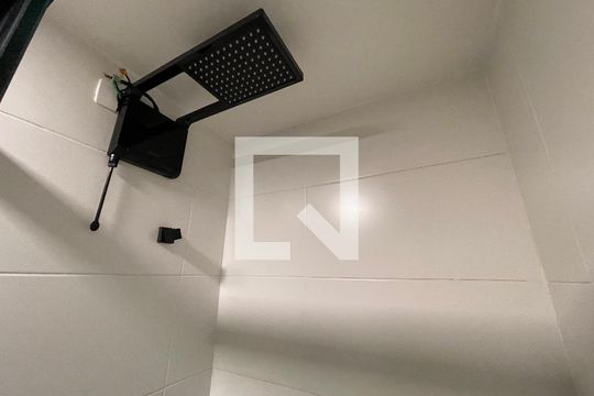 Banheiro da Suíte de apartamento à venda com 1 quarto, 25m² em Vila Butantã, São Paulo