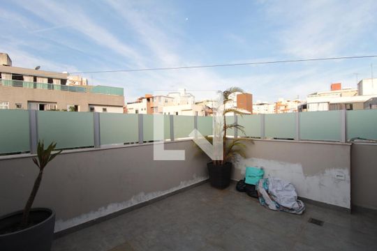 Área comum de apartamento para alugar com 2 quartos, 160m² em Castelo, Belo Horizonte