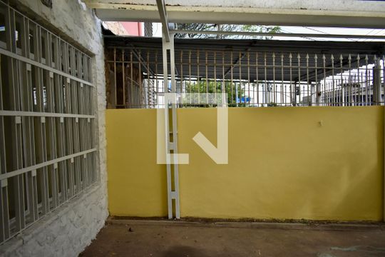Garagem de casa à venda com 2 quartos, 160m² em Vila Clementino, São Paulo