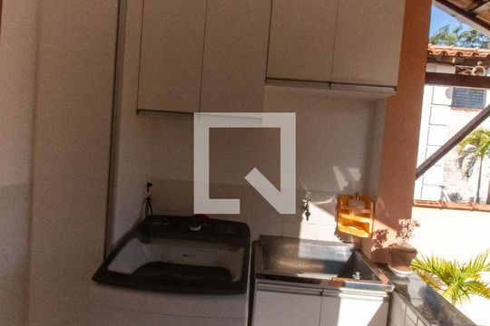 Área de Serviço de casa à venda com 3 quartos, 284m² em Engenho do Mato, Niterói