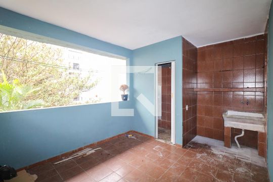 Área de Serviço de casa para alugar com 3 quartos, 100m² em Santa Maria, São Caetano do Sul