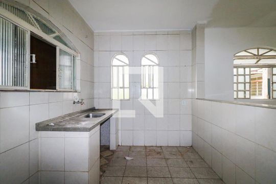 Cozinha de casa para alugar com 3 quartos, 100m² em Santa Maria, São Caetano do Sul