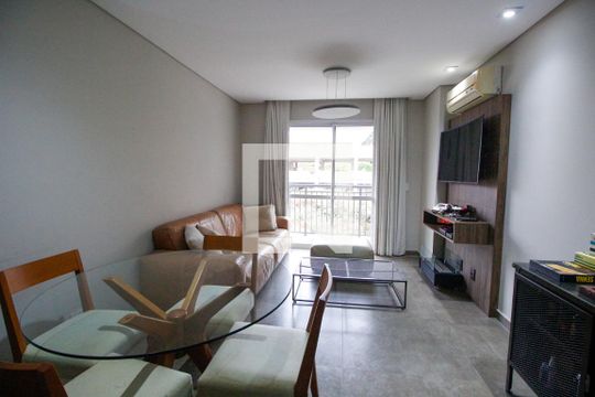 Sala de apartamento para alugar com 1 quarto, 111m² em Jardim Leonor, São Paulo