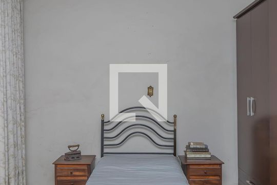 Casa à venda com 2 quartos, 300m² em Salgado Filho, Belo Horizonte
