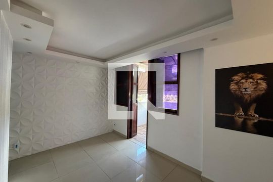 Sala de apartamento à venda com 1 quarto, 40m² em Jacarepaguá, Rio de Janeiro
