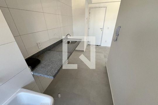 Sala/Cozinha de apartamento à venda com 2 quartos, 55m² em Jardim São Paulo, São Paulo