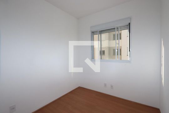 Quarto 2 de apartamento para alugar com 2 quartos, 40m² em Vila Graciosa, São Paulo