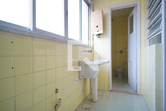 Área de Serviço de apartamento à venda com 2 quartos, 72m² em Mont’serrat, Porto Alegre