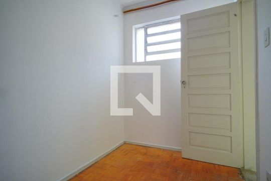 Quarto de Serviço de apartamento à venda com 2 quartos, 72m² em Mont’serrat, Porto Alegre