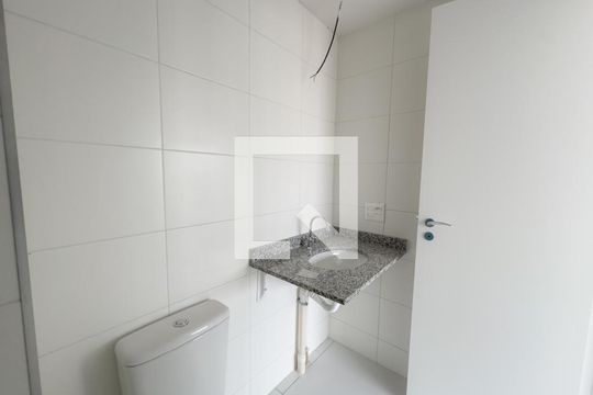 Banheiro de kitnet/studio à venda com 1 quarto, 31m² em Pompeia, São Paulo