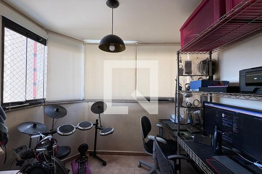 Sacada de apartamento à venda com 3 quartos, 106m² em Vila Gilda, Santo André