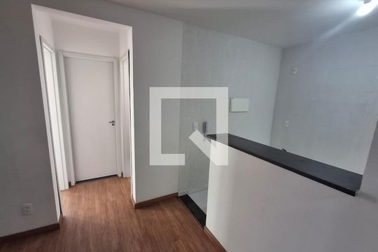 Sala de apartamento à venda com 2 quartos, 50m² em Frei Leopoldo, Belo Horizonte