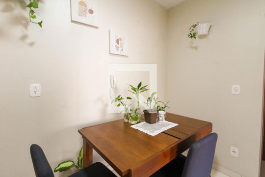 Sala de apartamento à venda com 2 quartos, 50m² em Olaria, Canoas