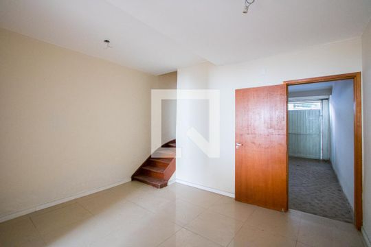 Sala de casa à venda com 2 quartos, 101m² em Casa Branca, Santo André