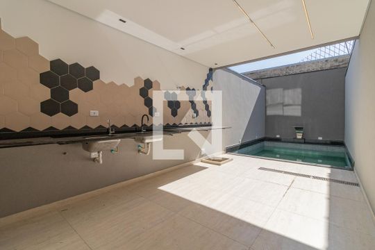 Área de lazer de casa à venda com 3 quartos, 200m² em Vila Lais, São Paulo