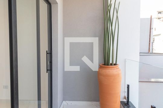 Varanda da Sala de casa à venda com 3 quartos, 200m² em Vila Lais, São Paulo