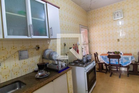 Cozinha de casa à venda com 3 quartos, 300m² em Fonseca, Niterói