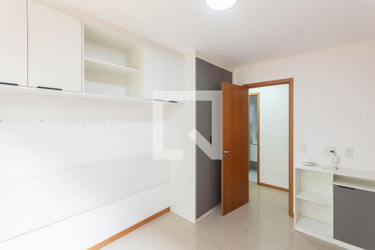 Quarto de apartamento à venda com 3 quartos, 92m² em Praça da Bandeira, Rio de Janeiro