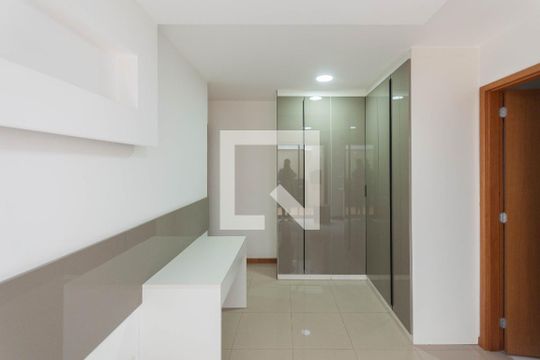 Suíte de apartamento à venda com 3 quartos, 92m² em Praça da Bandeira, Rio de Janeiro