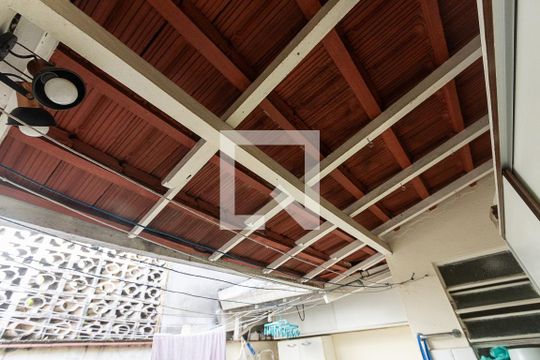 Área de Serviço de casa à venda com 4 quartos, 136m² em Vila Anglo Brasileira, São Paulo