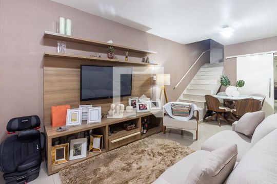 Casa à venda com 4 quartos, 136m² em Vila Anglo Brasileira, São Paulo