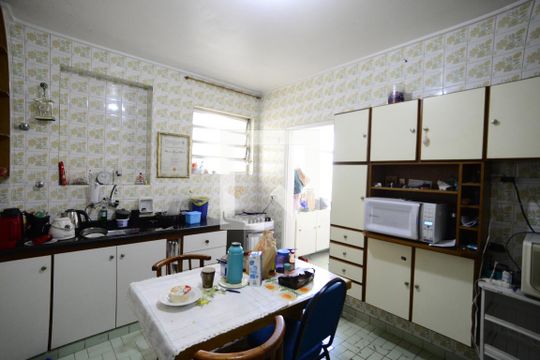 Cozinha de apartamento à venda com 3 quartos, 100m² em Liberdade, São Paulo
