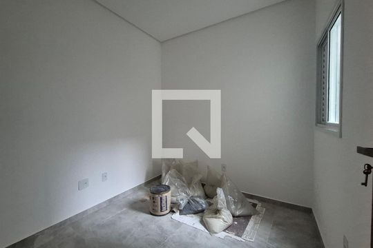 Quarto de casa à venda com 3 quartos, 74m² em Vila Francisco Matarazzo, Santo André