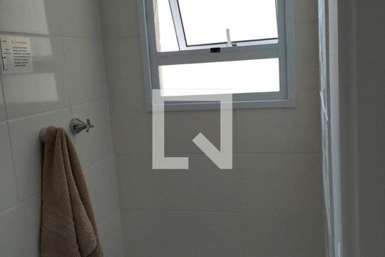 Banheiro  de apartamento à venda com 2 quartos, 41m² em Jardim Nossa Senhora do Carmo, São Paulo