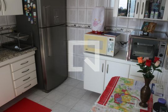 Cozinha de apartamento à venda com 3 quartos, 84m² em São José, São Caetano do Sul