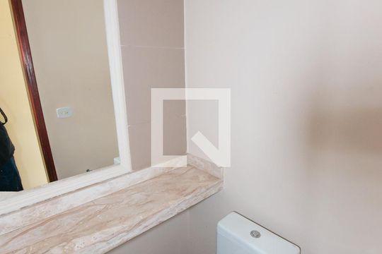 Lavabo de casa para alugar com 2 quartos, 120m² em Centro, Taubaté