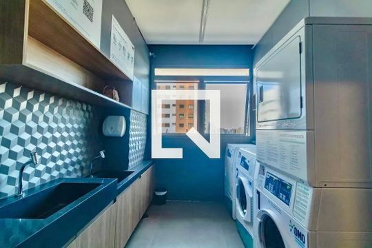 Área comum de kitnet/studio à venda com 1 quarto, 27m² em Vila Clementino, São Paulo