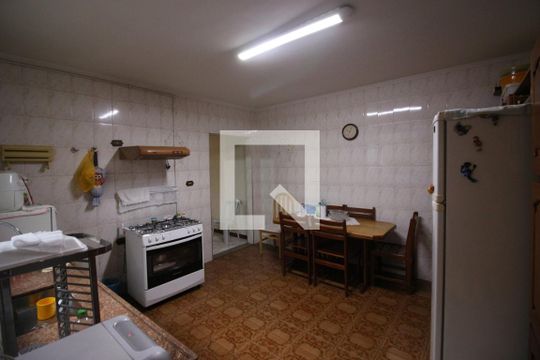 Cozinha de casa à venda com 3 quartos, 111m² em Jardim Roberto, Osasco
