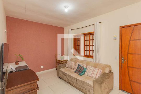 Casa à venda com 2 quartos, 65m² em Jardim Maria Estela, São Paulo