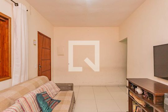 Sala de casa à venda com 2 quartos, 65m² em Jardim Maria Estela, São Paulo