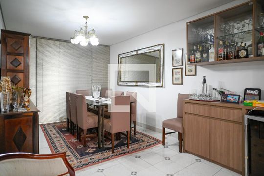 Sala de Jantar de casa à venda com 3 quartos, 250m² em Aclimação, São Paulo