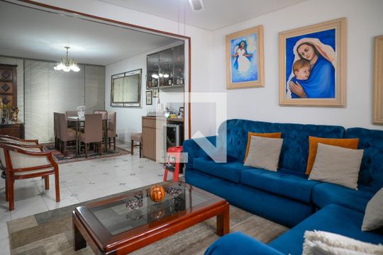Sala de casa à venda com 3 quartos, 250m² em Aclimação, São Paulo