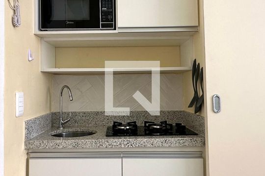 Studio de kitnet/studio à venda com 1 quarto, 30m² em Copacabana, Rio de Janeiro